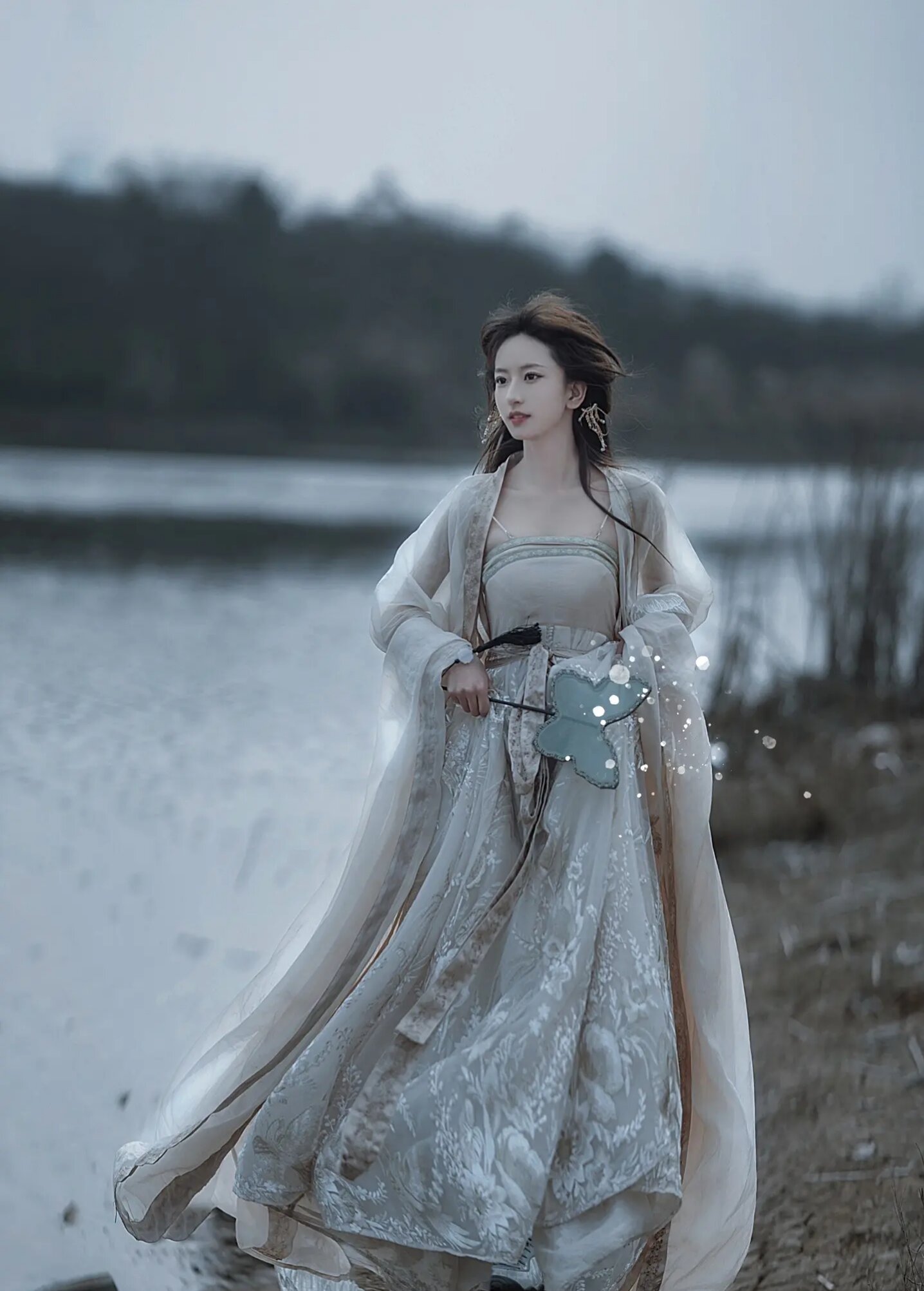 The Splendor of Hanfu Hair Accessories:A Tale of Girls Tassel Hairpins The Splendor of Hanfu Hair Accessories:A Tale of Girls Tassel Hairpins