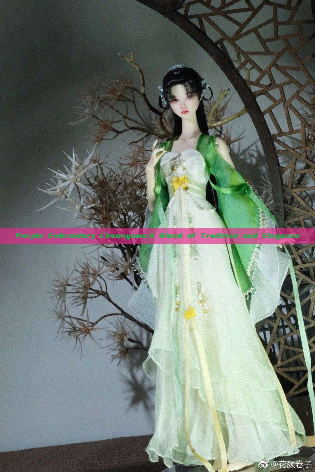 Purple Embroidery Cheongsam:A Blend of Tradition and Elegance Purple Embroidery Cheongsam:A Blend of Tradition and Elegance