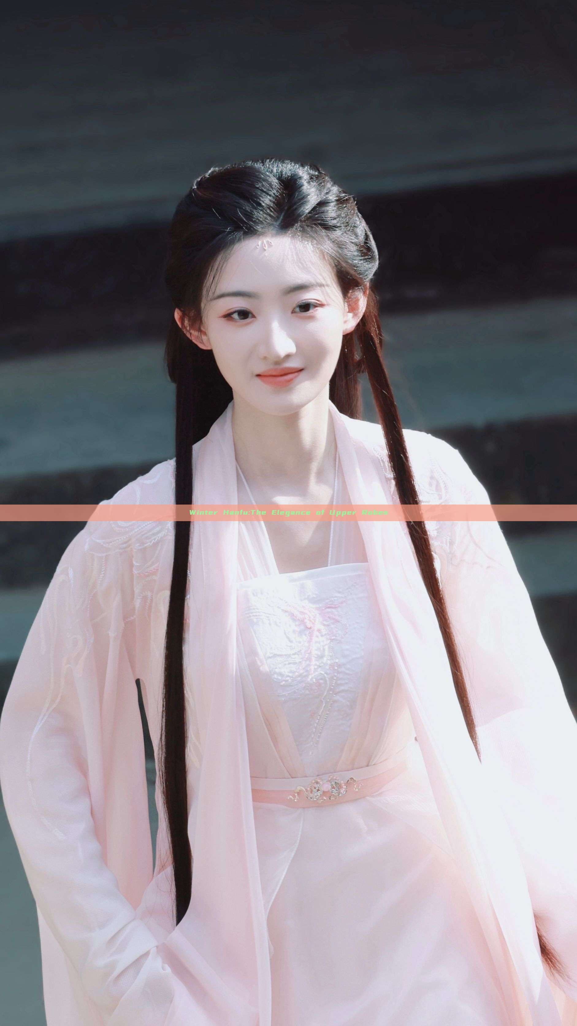 Winter Hanfu:The Elegance of Upper Robes