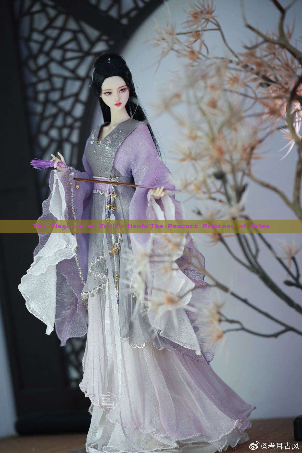 The Elegance of Zodiac Hanfu:The Peacock Princess of Aries The Elegance of Zodiac Hanfu:The Peacock Princess of Aries
