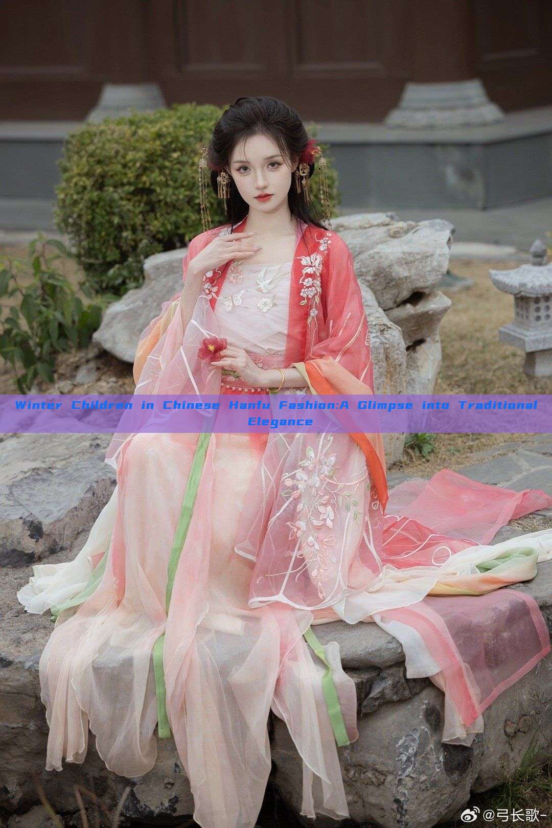 Winter Children in Chinese Hanfu Fashion:A Glimpse into Traditional Elegance