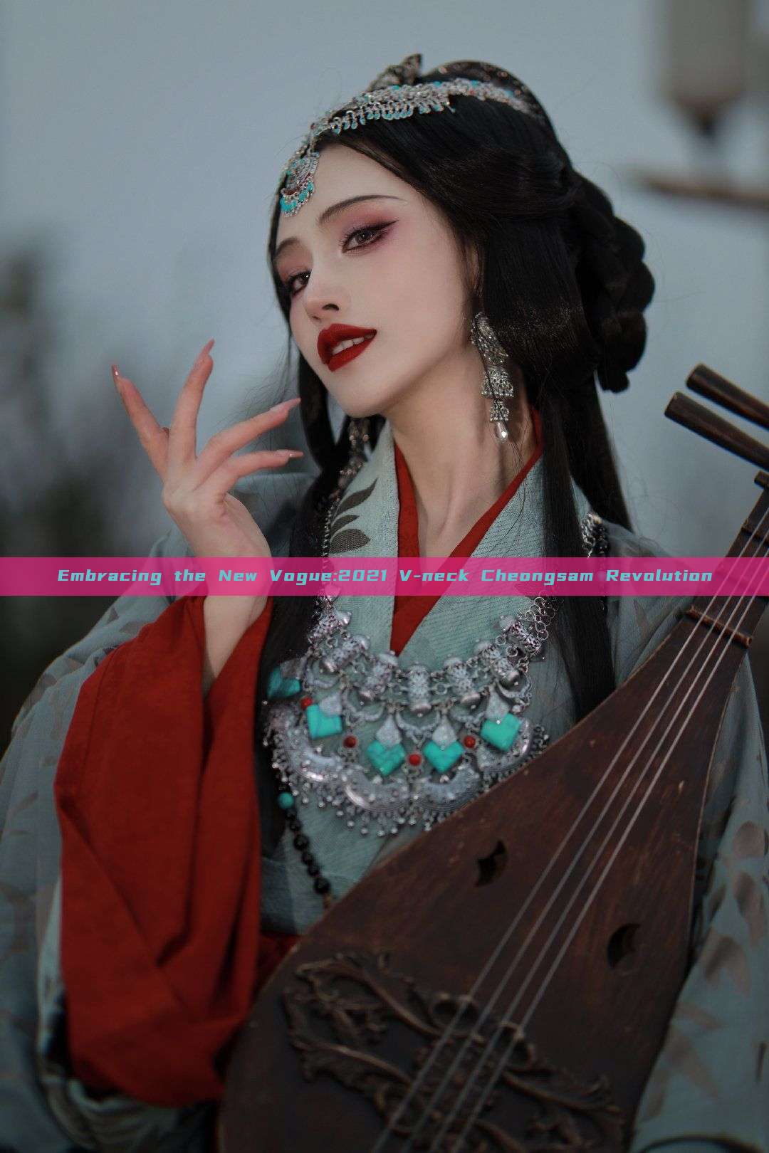 Embracing the New Vogue:2021 V-neck Cheongsam Revolution Embracing the New Vogue:2021 V-neck Cheongsam Revolution