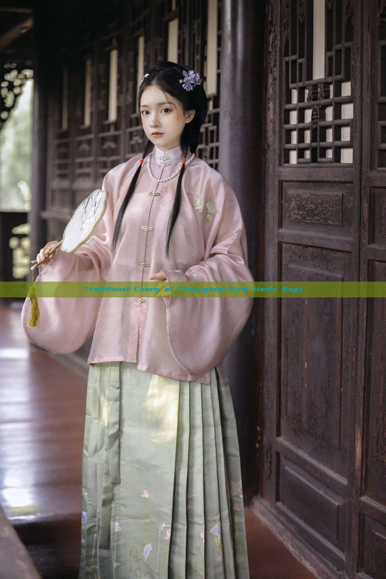 Traditional Charm of Cheongsam-Style Hanfu Bags