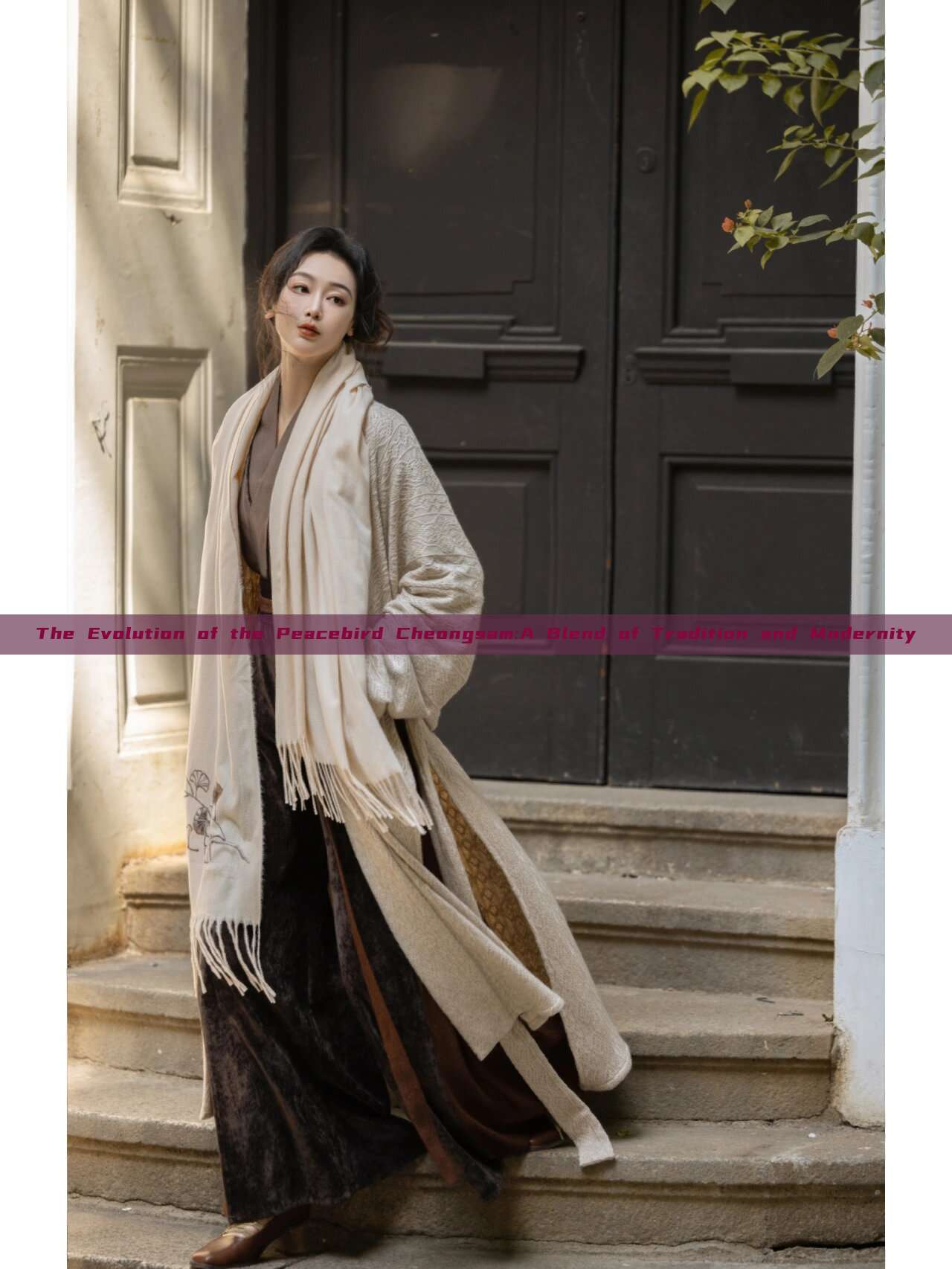 The Evolution of the Peacebird Cheongsam:A Blend of Tradition and Modernity