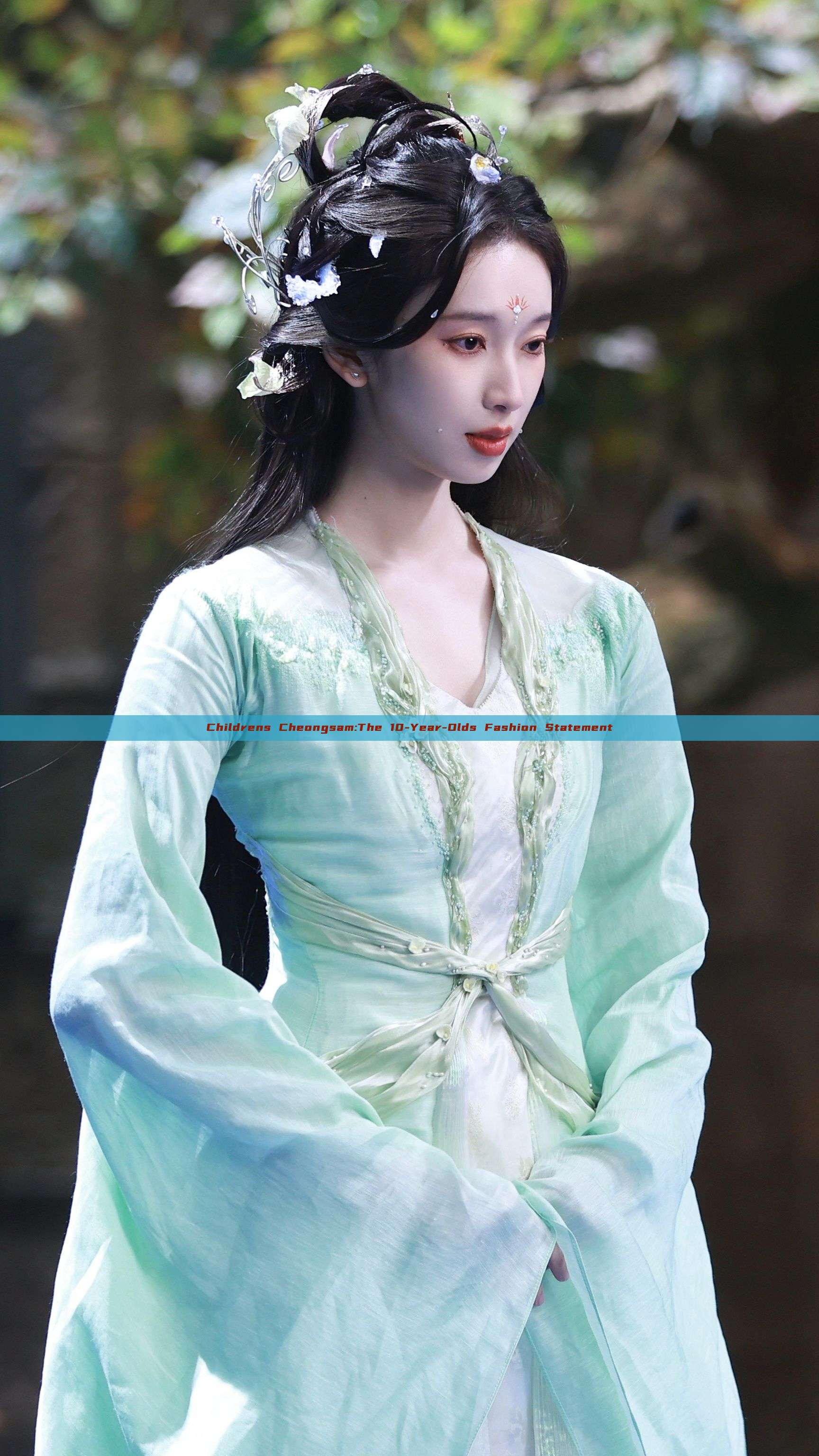 Childrens Cheongsam:The 10-Year-Olds Fashion Statement Childrens Cheongsam:The 10-Year-Olds Fashion Statement