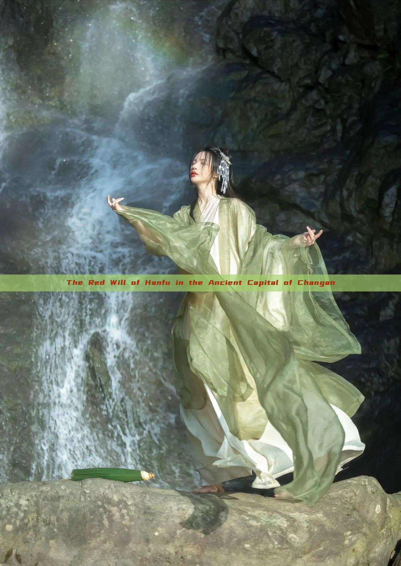 The Red Will of Hanfu in the Ancient Capital of Changan The Red Will of Hanfu in the Ancient Capital of Changan