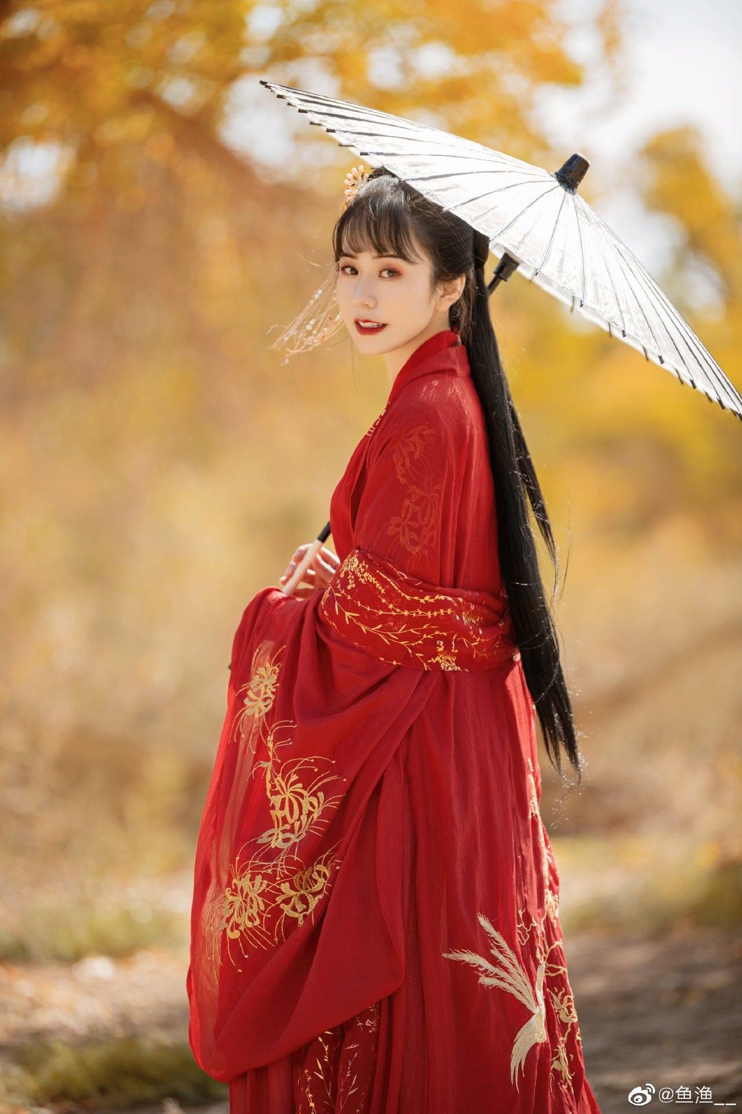 The Enchantment of Cultural Comfort:The Rise of Hanfu Sleepwear The Enchantment of Cultural Comfort:The Rise of Hanfu Sleepwear