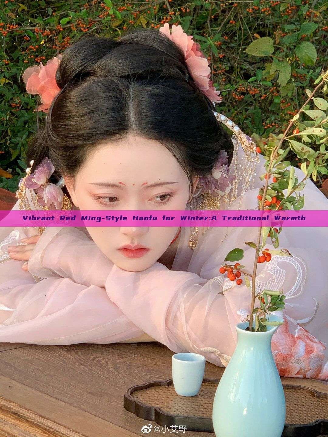 Vibrant Red Ming-Style Hanfu for Winter:A Traditional Warmth Vibrant Red Ming-Style Hanfu for Winter:A Traditional Warmth