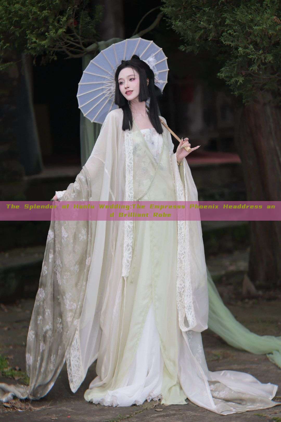 The Splendor of Hanfu Wedding:The Empresss Phoenix Headdress and Brilliant Robe The Splendor of Hanfu Wedding:The Empresss Phoenix Headdress and Brilliant Robe
