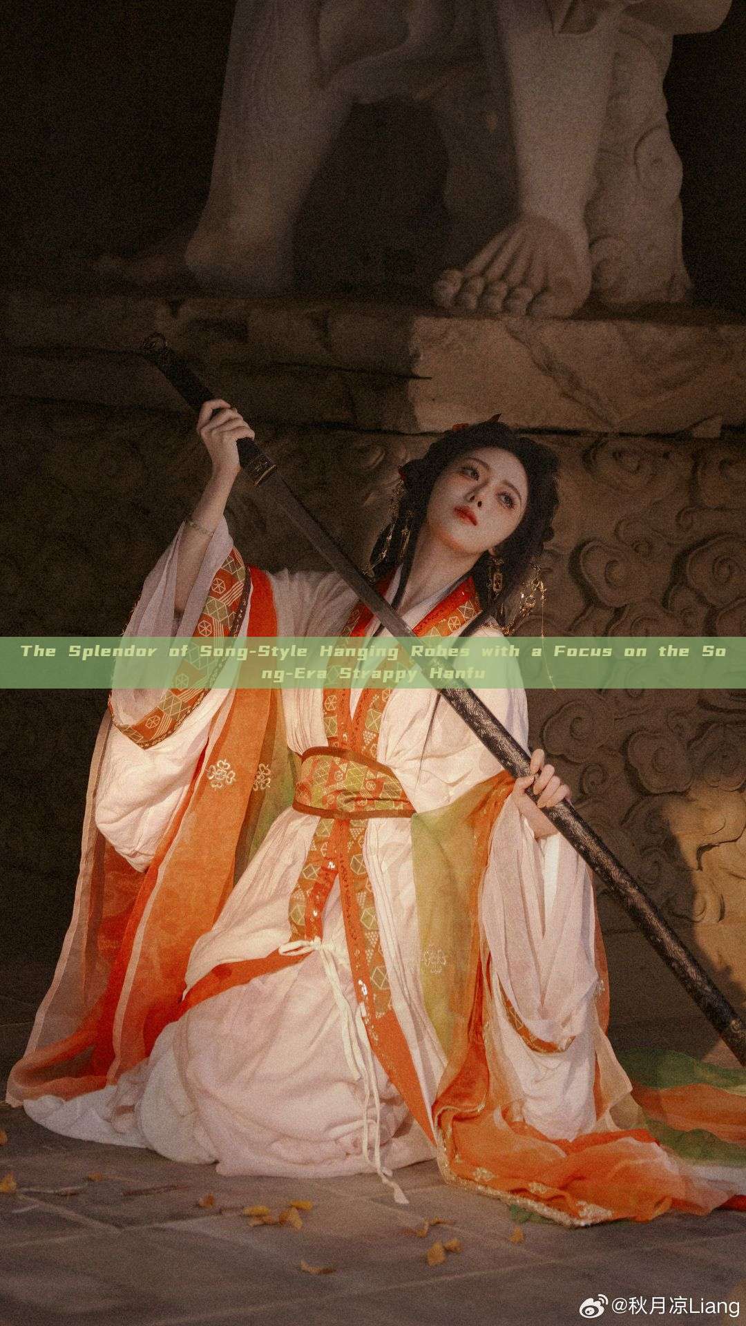 The Splendor of Song-Style Hanging Robes with a Focus on the Song-Era Strappy Hanfu The Splendor of Song-Style Hanging Robes with a Focus on the Song-Era Strappy Hanfu