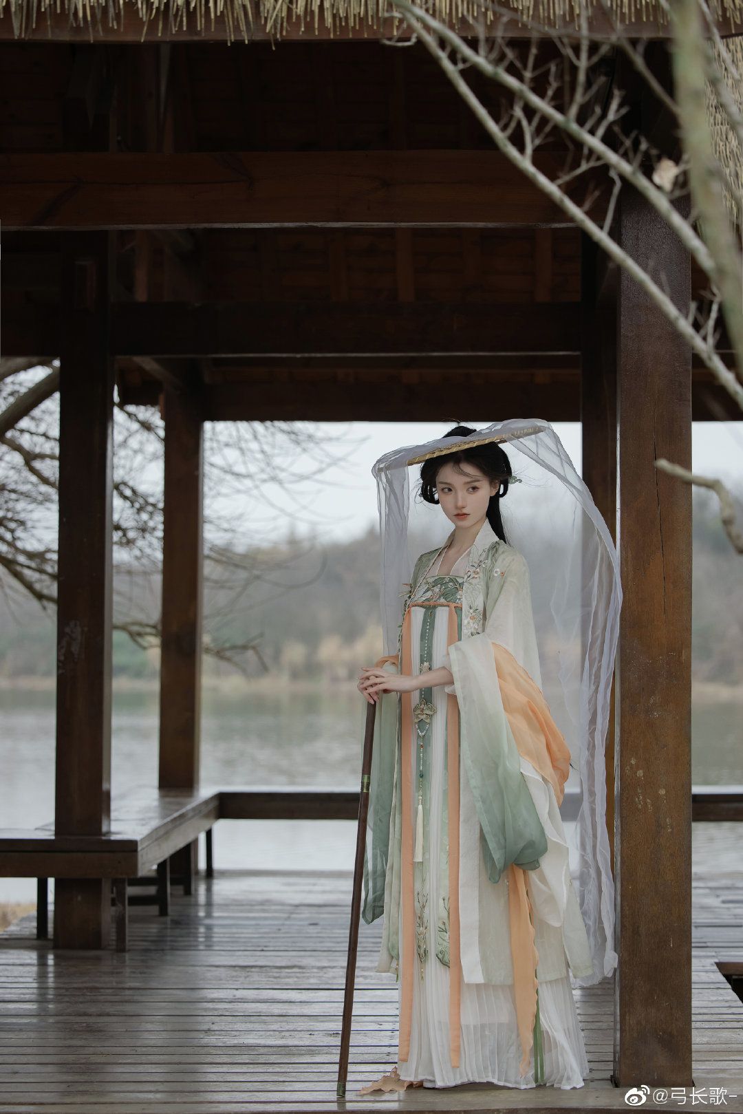 The Extinction of Authentic Sea-Nymph Tears Hanfu:A Tale of Rare Beauty The Extinction of Authentic Sea-Nymph Tears Hanfu:A Tale of Rare Beauty