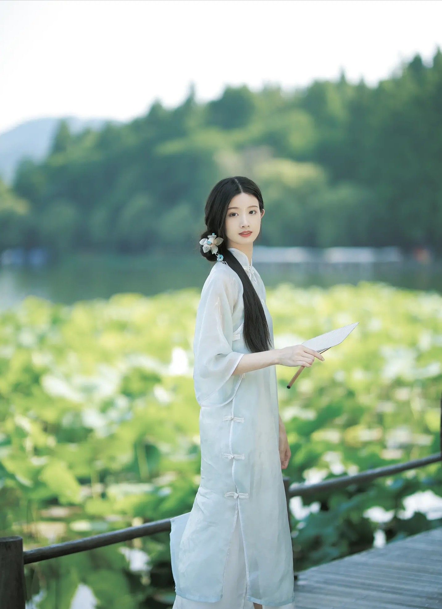The Opening Ceremony of Calligraphy and the Splendor of Traditional Hanfu The Opening Ceremony of Calligraphy and the Splendor of Traditional Hanfu