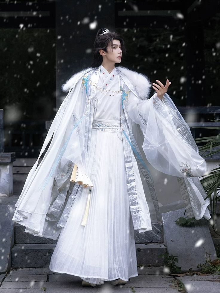 The Complete Guide to Hanfu Headdress Accessories:Tassel Earrings and More The Complete Guide to Hanfu Headdress Accessories:Tassel Earrings and More