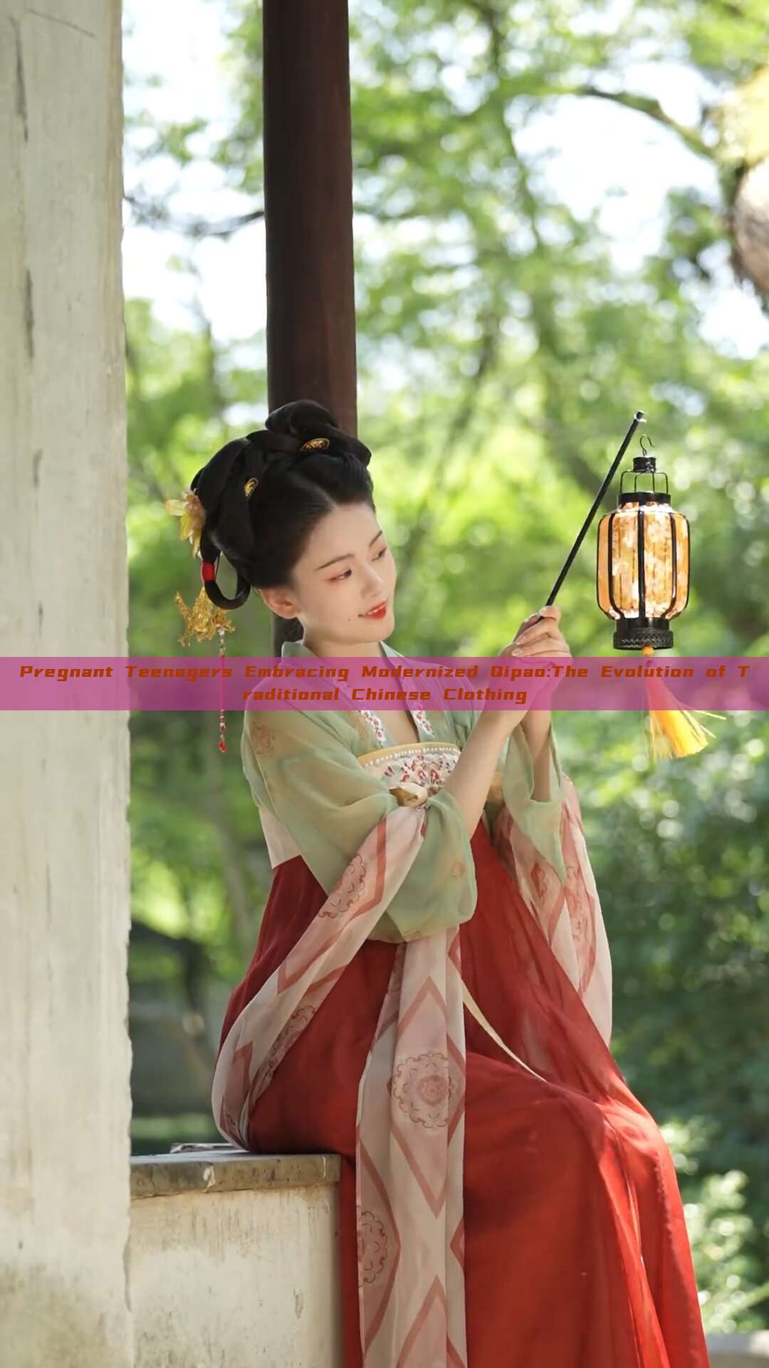 Pregnant Teenagers Embracing Modernized Qipao:The Evolution of Traditional Chinese Clothing Pregnant Teenagers Embracing Modernized Qipao:The Evolution of Traditional Chinese Clothing