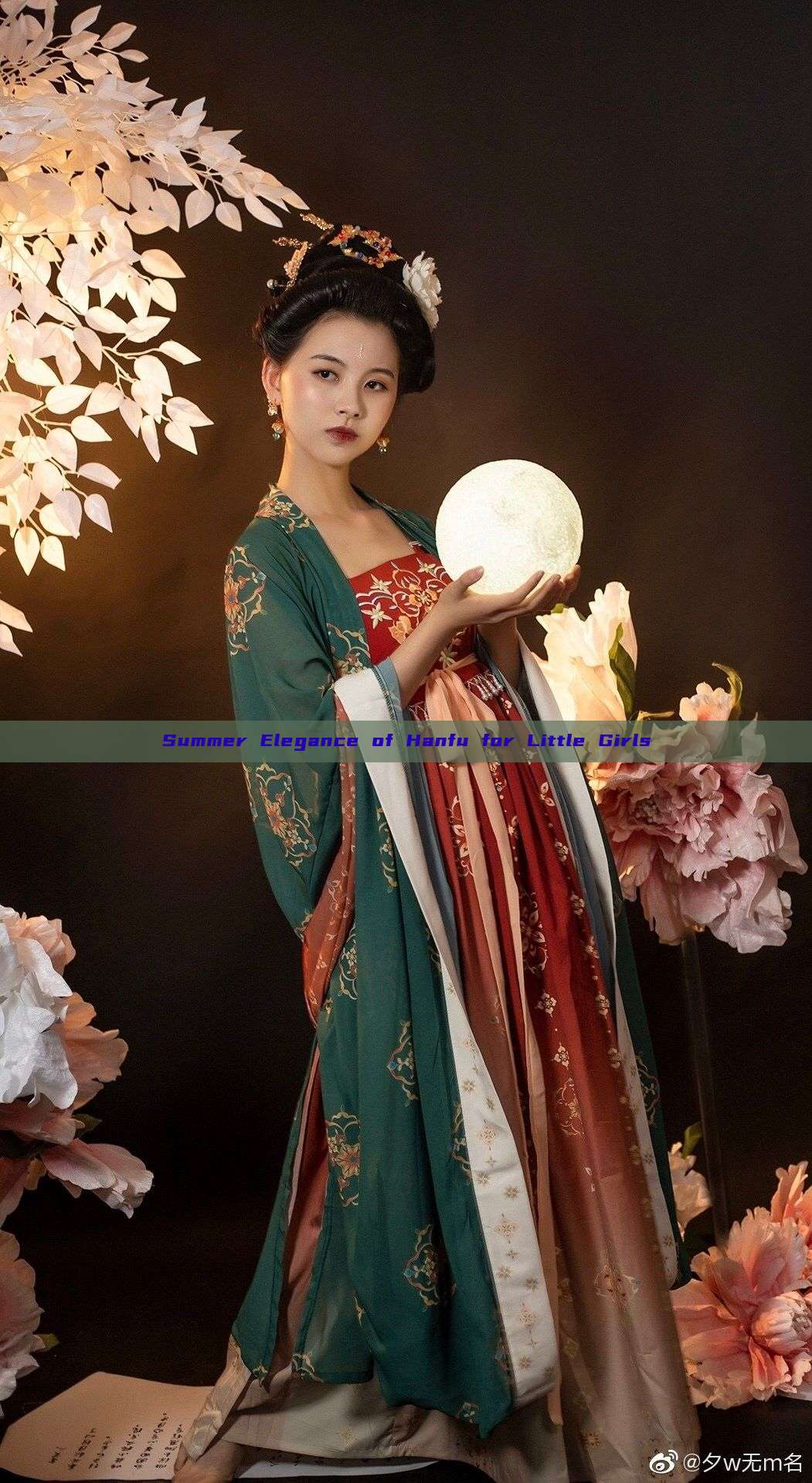 Summer Elegance of Hanfu for Little Girls Summer Elegance of Hanfu for Little Girls
