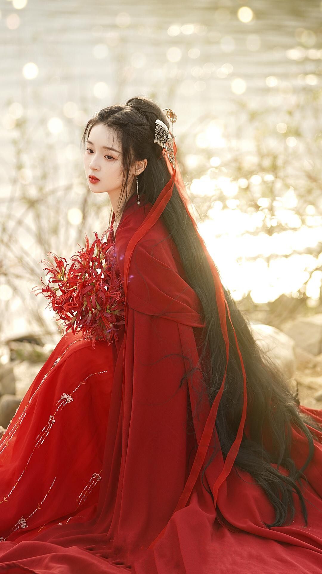 Green Hanfu:Exploring the Elegance of Traditional Chinese Clothing Green Hanfu:Exploring the Elegance of Traditional Chinese Clothing