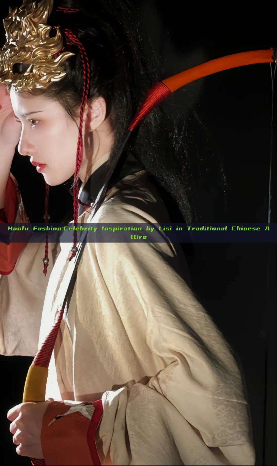 Hanfu Fashion:Celebrity Inspiration by Lisi in Traditional Chinese Attire Hanfu Fashion:Celebrity Inspiration by Lisi in Traditional Chinese Attire