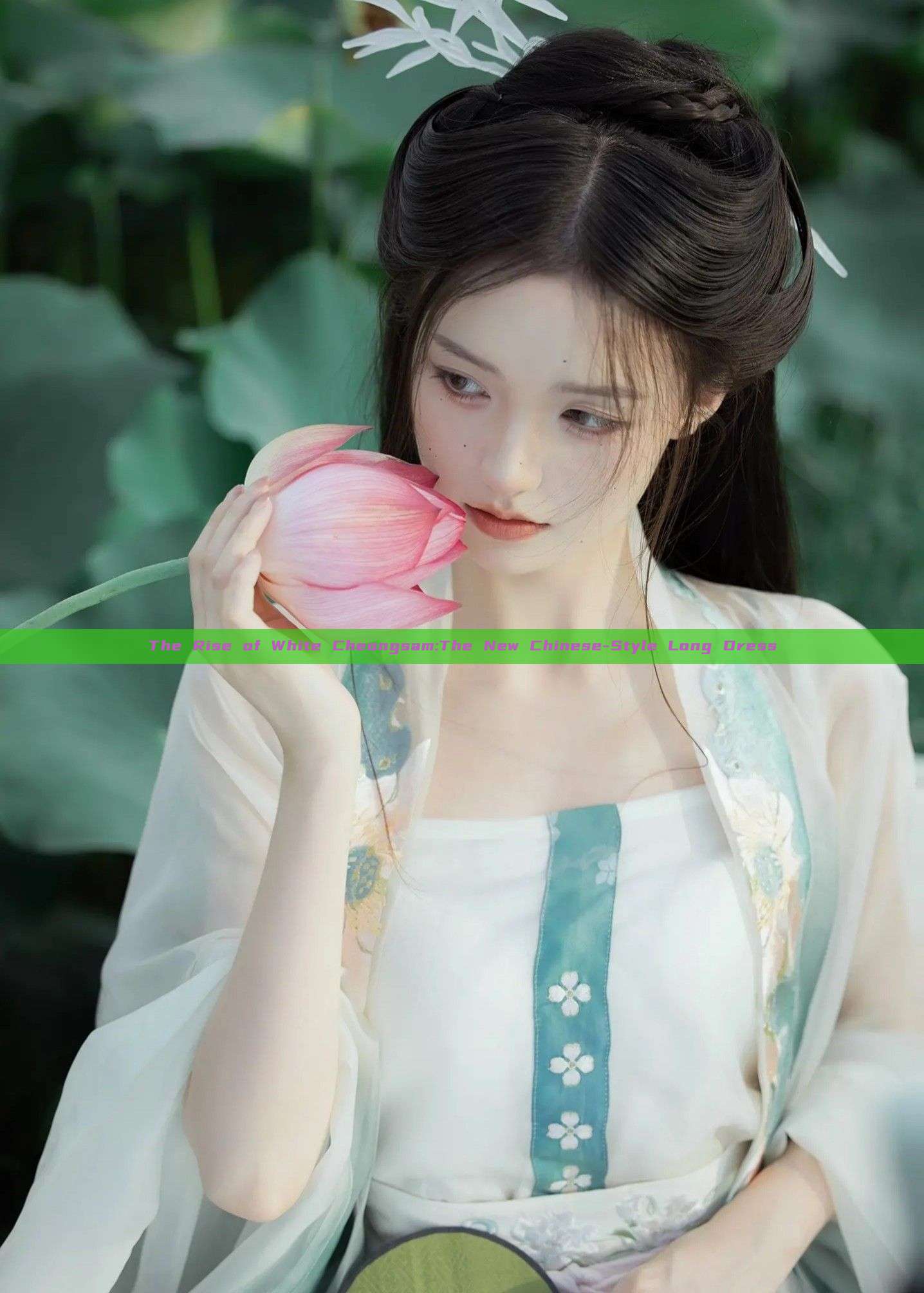 The Rise of White Cheongsam:The New Chinese-Style Long Dress The Rise of White Cheongsam:The New Chinese-Style Long Dress