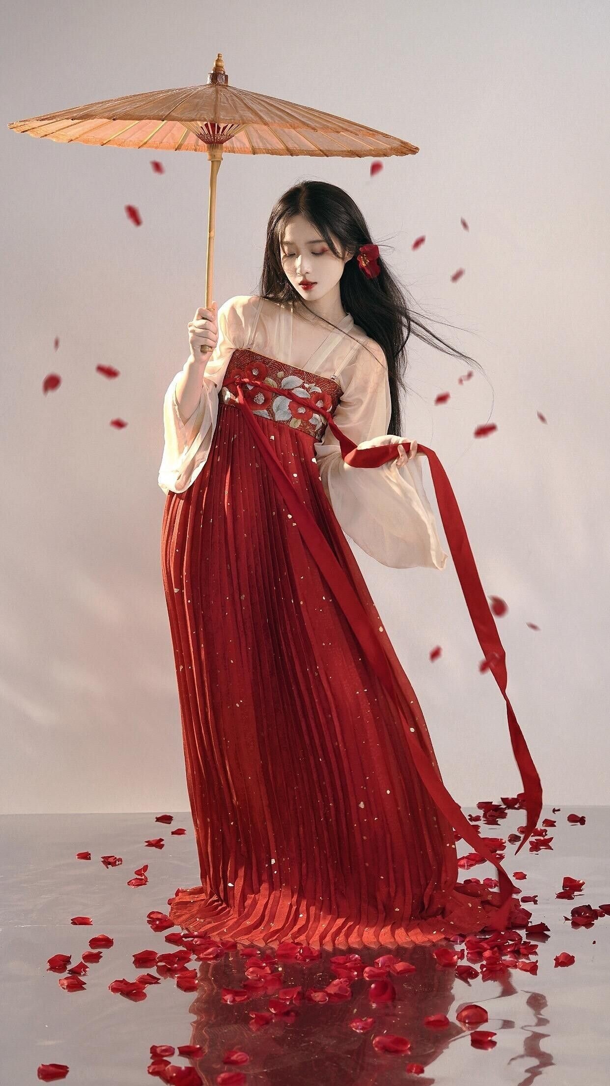 Customizing Plus-Size Hanfu:Embracing Traditional Elegance in Modern Comfort Customizing Plus-Size Hanfu:Embracing Traditional Elegance in Modern Comfort