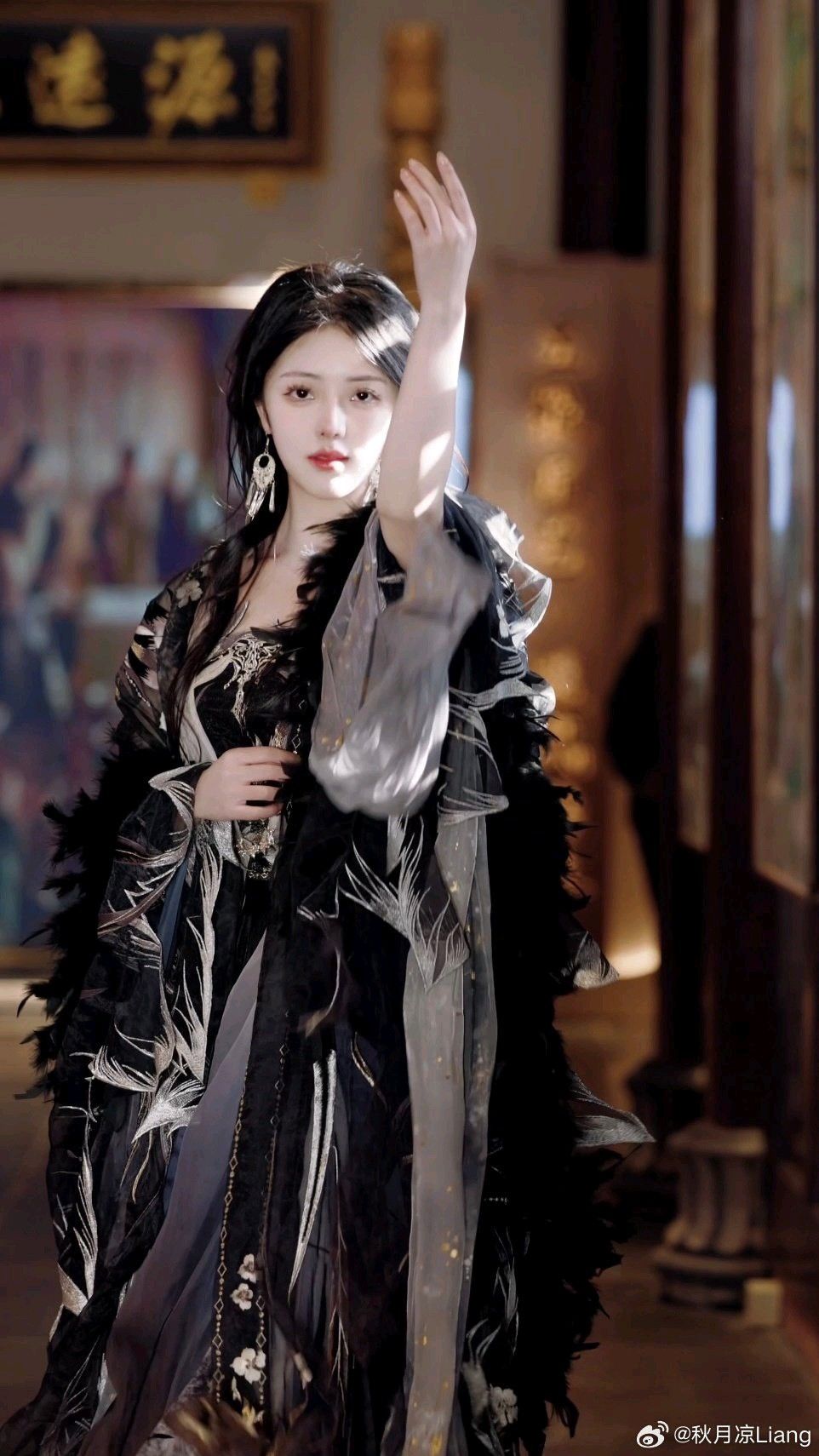Elegant Gowns and Cheongsam Styles at the Advanced Fashion Show Elegant Gowns and Cheongsam Styles at the Advanced Fashion Show