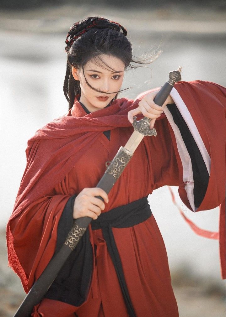 Renting Hanfu Fashion for a Summer Soiree Renting Hanfu Fashion for a Summer Soiree