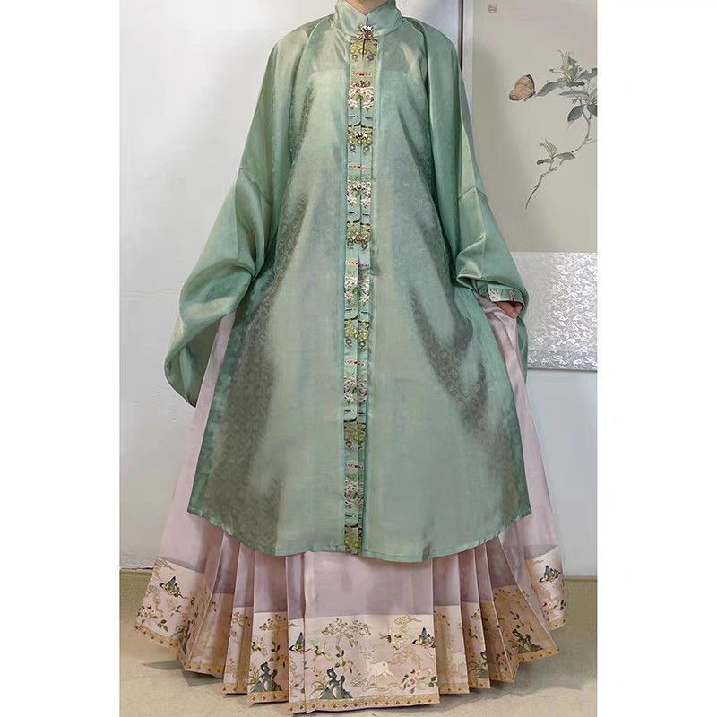 Affordable Authentic Hanfu Qixiong:The Rise of Hanfu Culture at白菜价 Affordable Authentic Hanfu Qixiong:The Rise of Hanfu Culture at白菜价