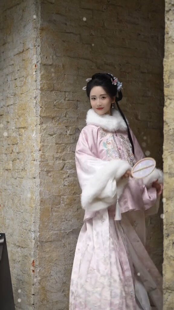 Summer Stylishness with Two-Piece Cheongsam Dress for Female Students
