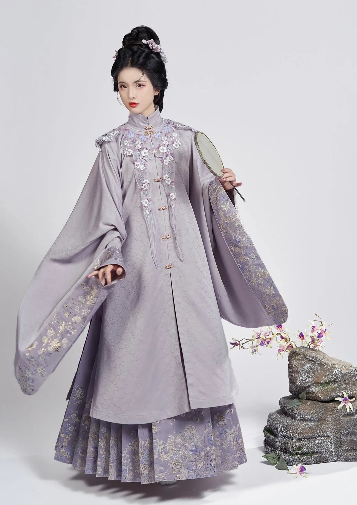 The Splendid Splendor of Pibo Hanfu:A Journey into Traditional Chinese Clothing