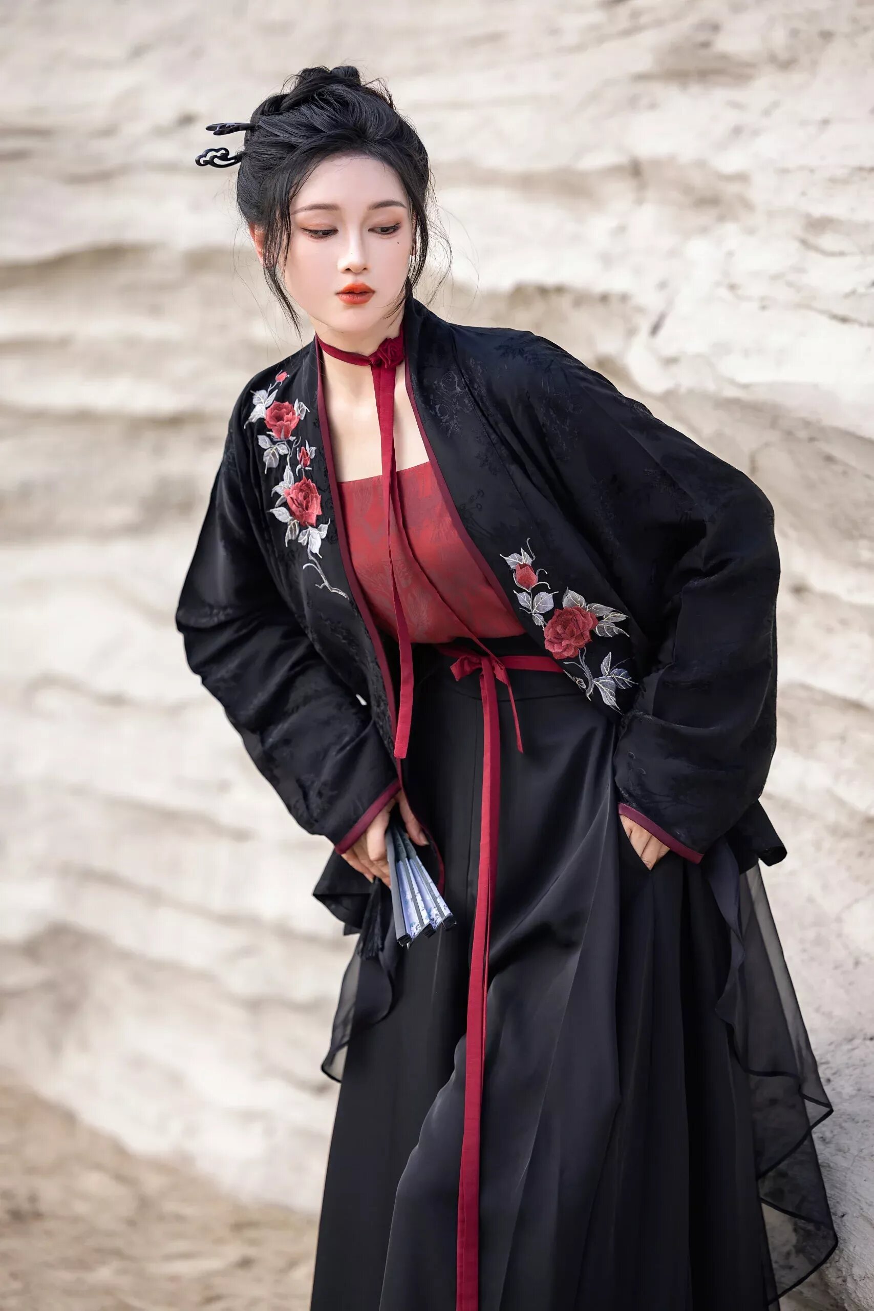 Adult and Child Winter Fashion:The Mamenqun Skirt for Girls