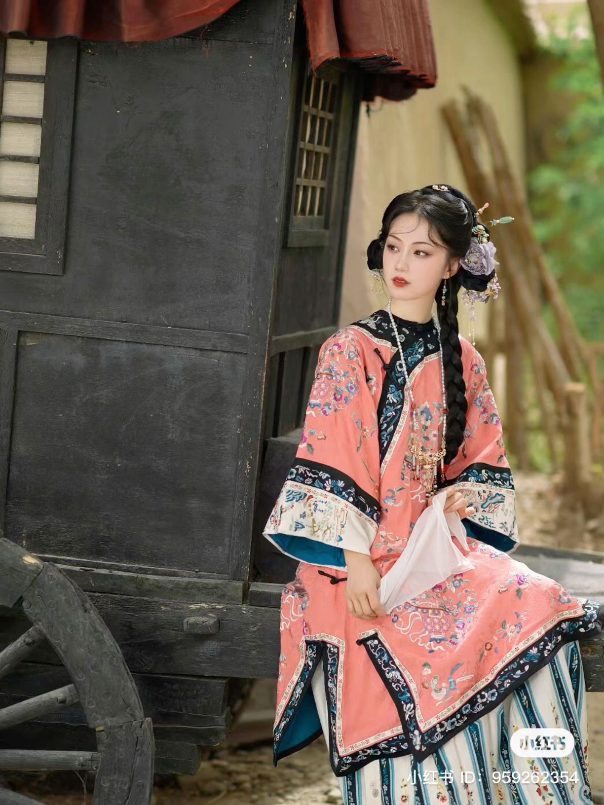 Vintage Child Cheongsam:A Blend of Tradition and Modernity