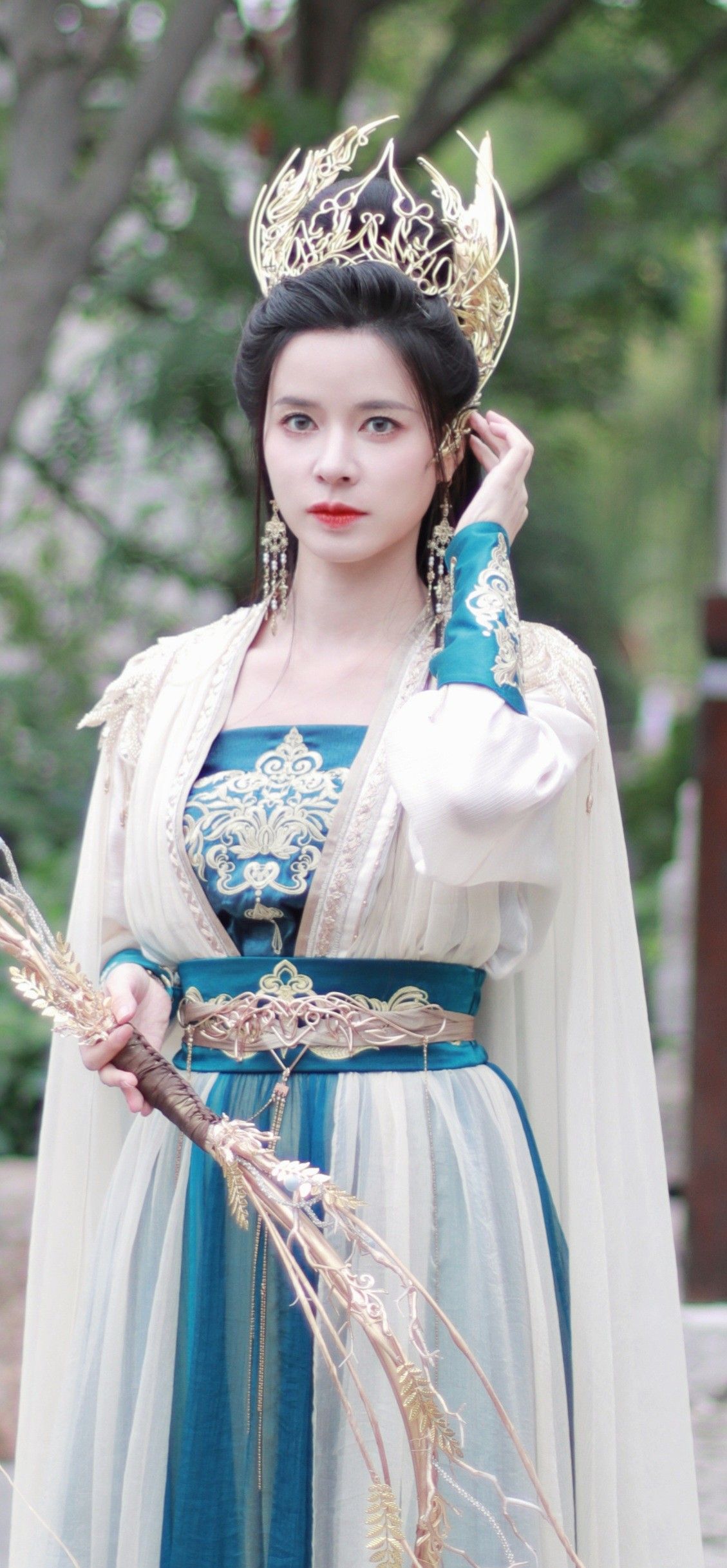 The Rise of Xiao Chunhuas Hanfu Fashion:Exploring the Revival of Traditional Chinese Clothing The Rise of Xiao Chunhuas Hanfu Fashion:Exploring the Revival of Traditional Chinese Clothing