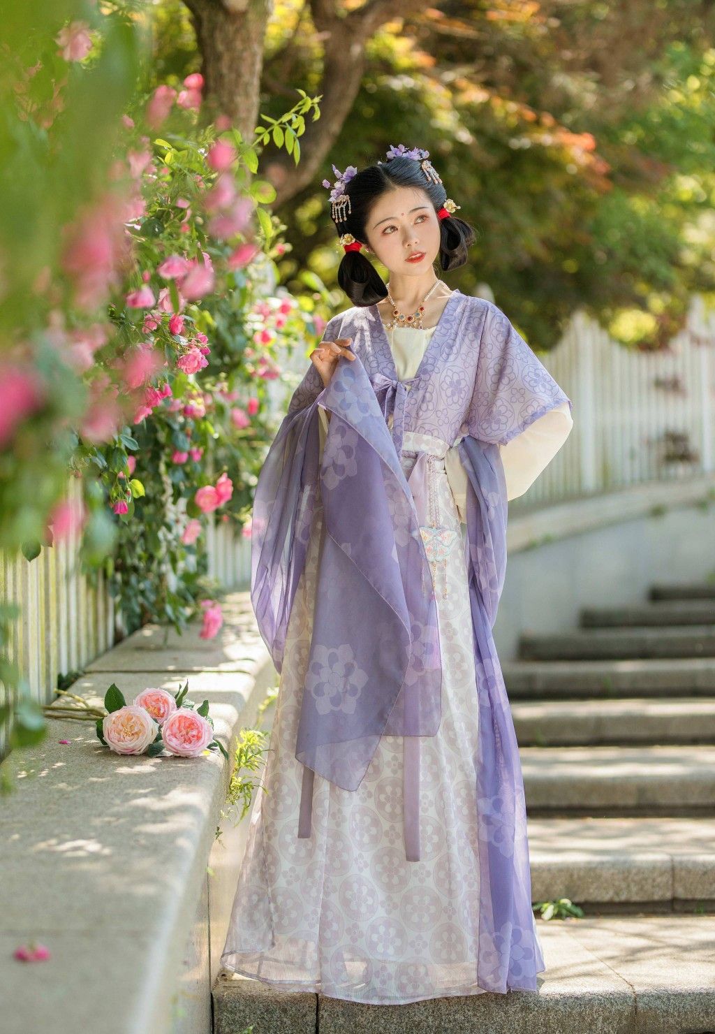 The Charm of Short-sleeved Cheongsam Blouses The Charm of Short-sleeved Cheongsam Blouses