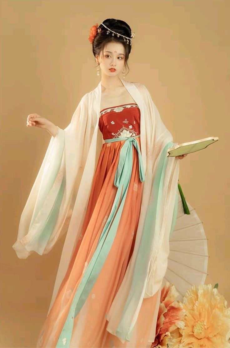 Summer in Hanfu:The Elegance of Jin-Jin Style Clothing Summer in Hanfu:The Elegance of Jin-Jin Style Clothing