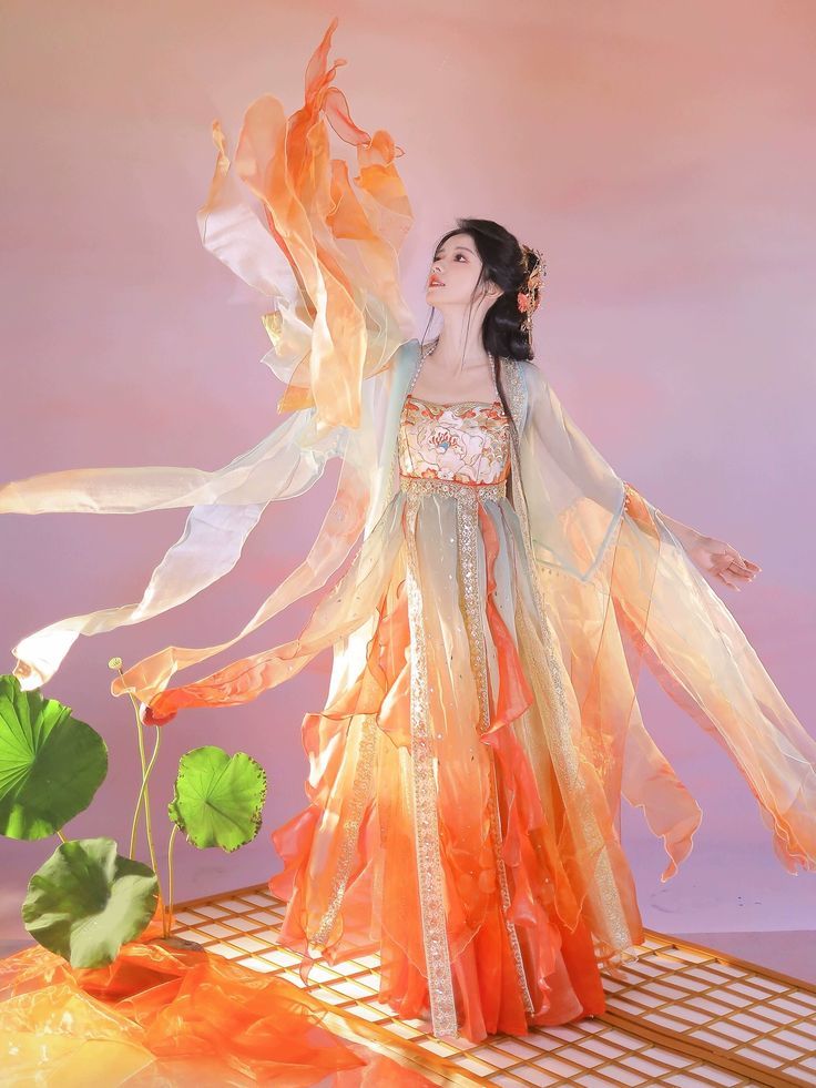 Reconstructing Traditional Hanfu Fashion:A Journey Through Time Reconstructing Traditional Hanfu Fashion:A Journey Through Time