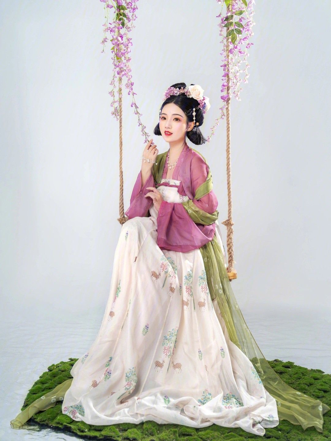 A Complete Guide to the Vibrant Purple Hanfu Traditional Outfit A Complete Guide to the Vibrant Purple Hanfu Traditional Outfit