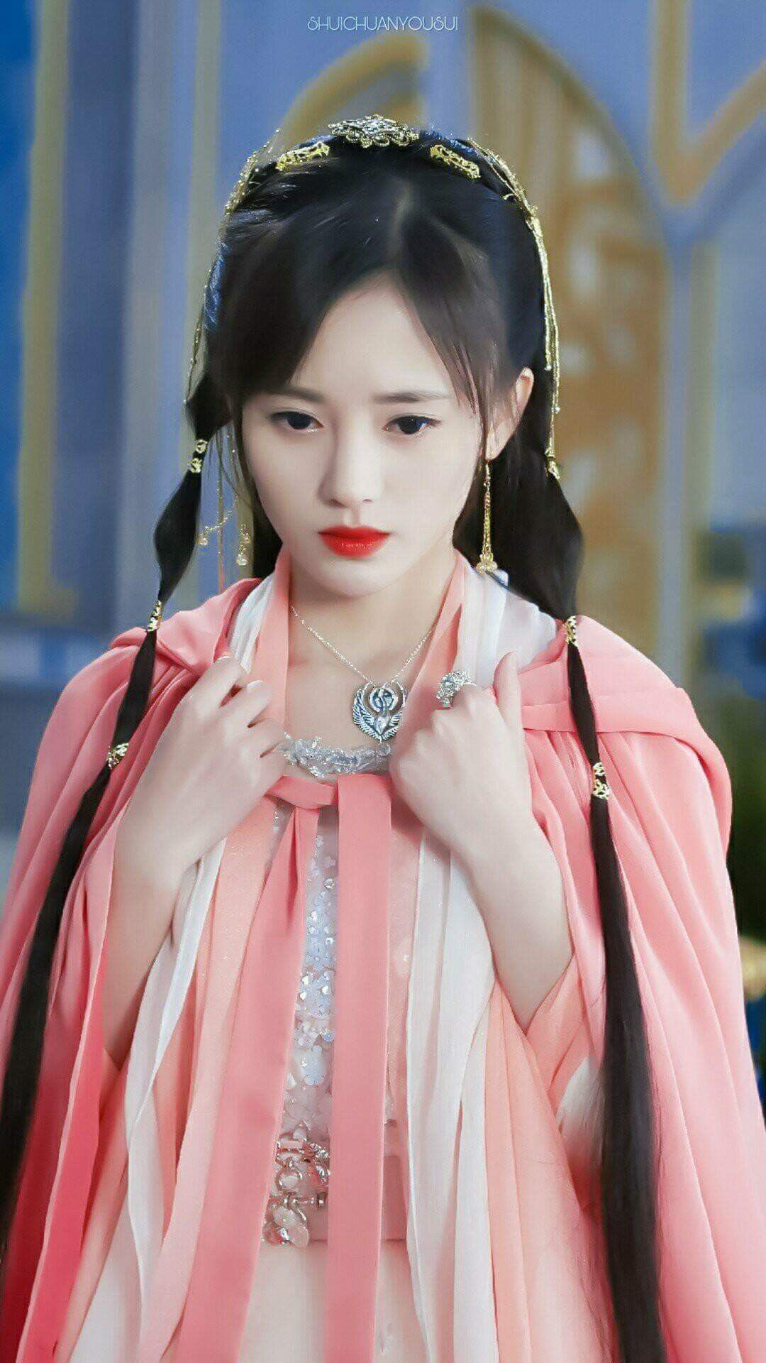 Exploring the World of Hanfu Ancient Style A Girls Journey into Traditional Chinese Fashion Exploring the World of Hanfu Ancient Style A Girls Journey into Traditional Chinese Fashion