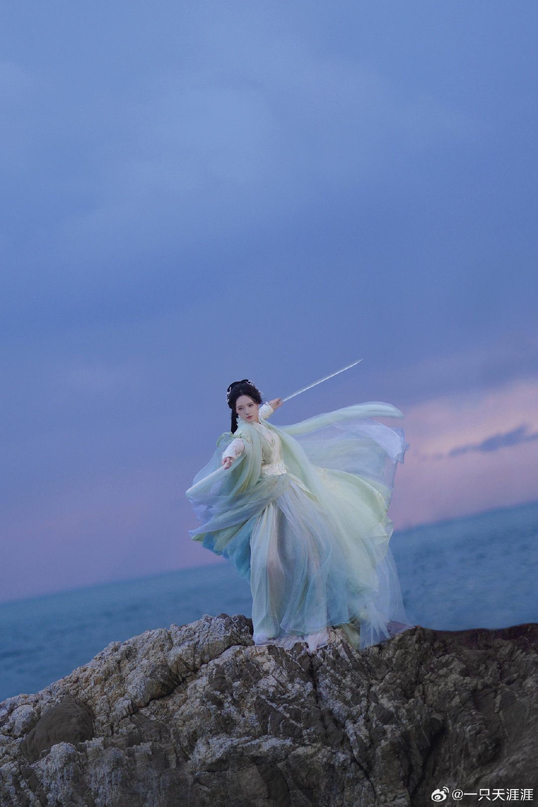 Childrens Hanfu Hoods and Capelets:A Journey into Traditional Chinese Childrenswear