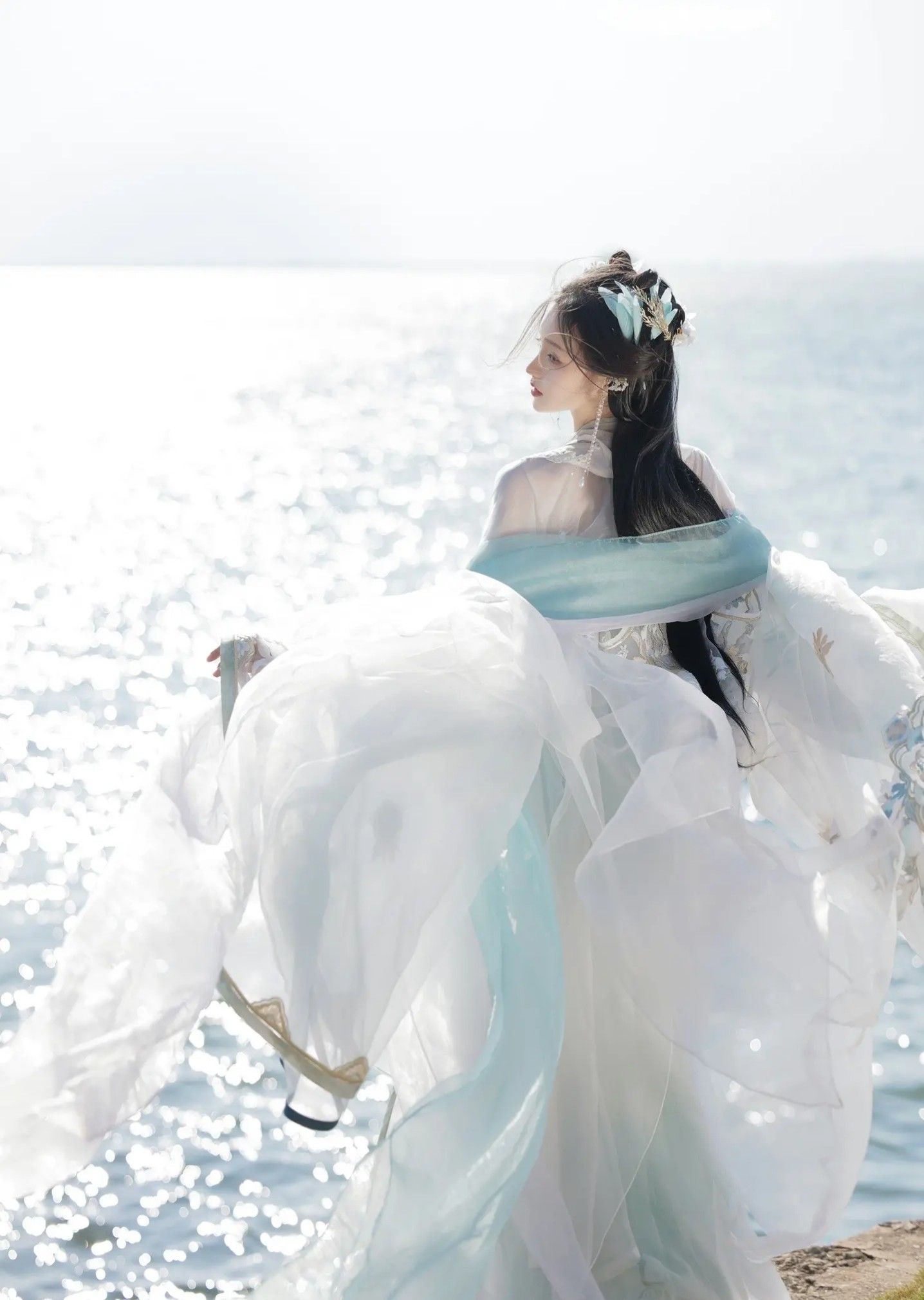 The Enchantment of Silk Cheongsam:The Splendor of Cotton Silk The Enchantment of Silk Cheongsam:The Splendor of Cotton Silk