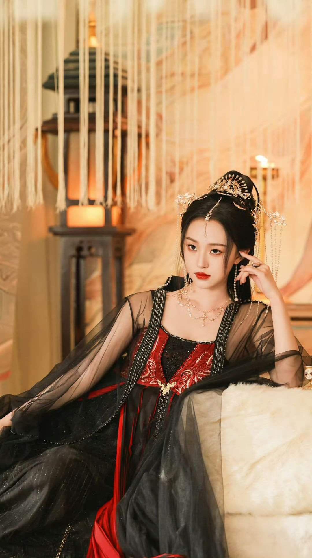 Autumn and Winter Fashion:Red Hanfu for Women Autumn and Winter Fashion:Red Hanfu for Women