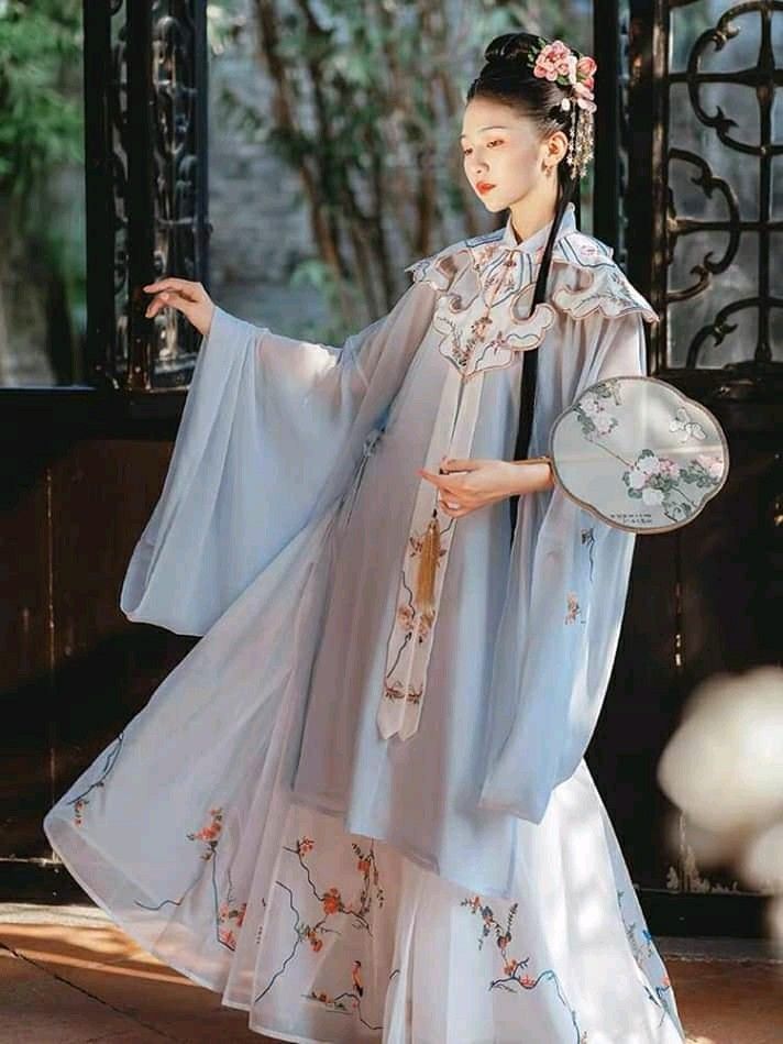 Exploring the Elegance of Ming-Style Narrow-Sleeve Hanfu:A Cultural Journey Exploring the Elegance of Ming-Style Narrow-Sleeve Hanfu:A Cultural Journey