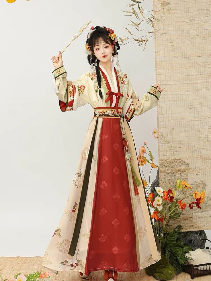 Red Cheongsam and Wedding Shoes:A Blend of Tradition and Modernity Red Cheongsam and Wedding Shoes:A Blend of Tradition and Modernity