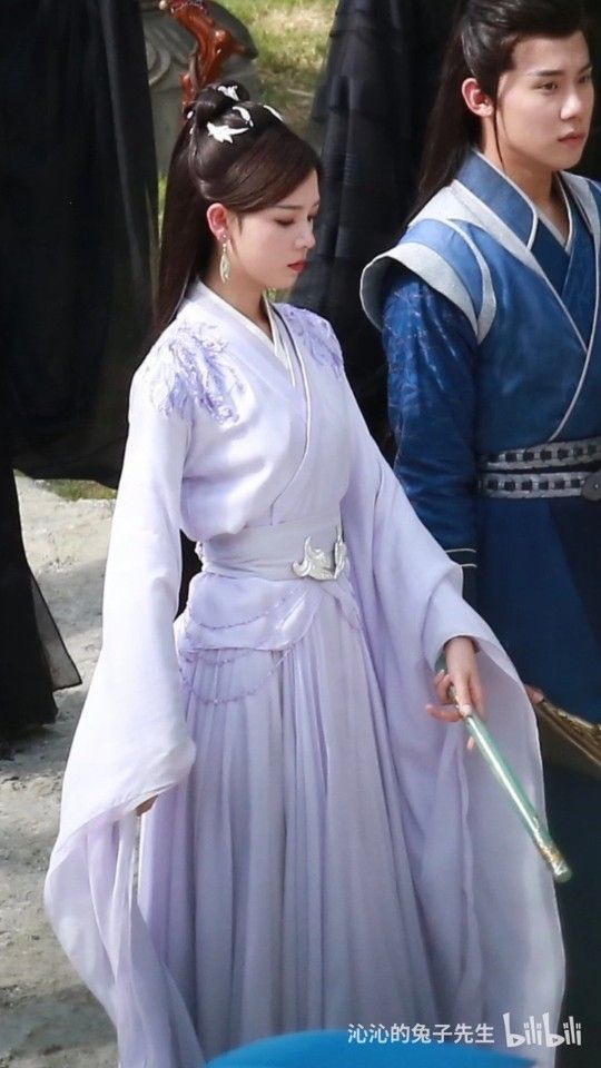Elegant Hanfu Ear Jewelry:The Charm of Silver Needle Earrings Elegant Hanfu Ear Jewelry:The Charm of Silver Needle Earrings