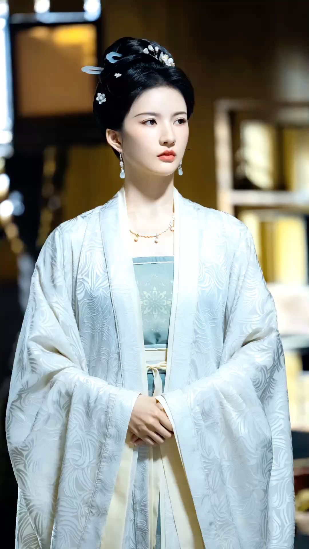 Hanfu Hair Accessories:A Wood Box Gift with a Traditional Touch Hanfu Hair Accessories:A Wood Box Gift with a Traditional Touch