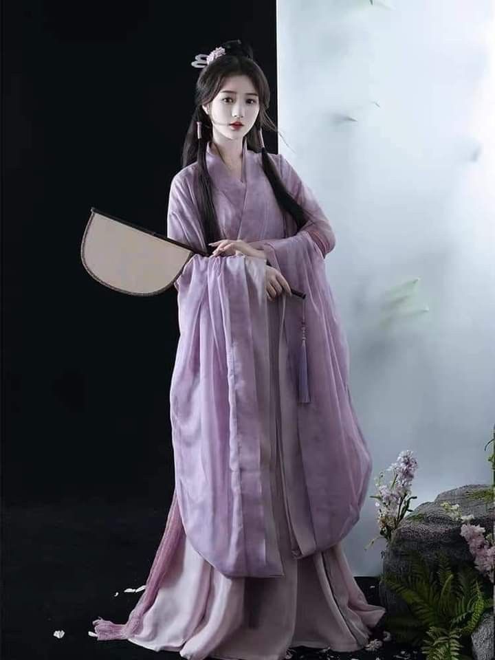 The Noble Elegance of Warlord Cheongsam The Noble Elegance of Warlord Cheongsam