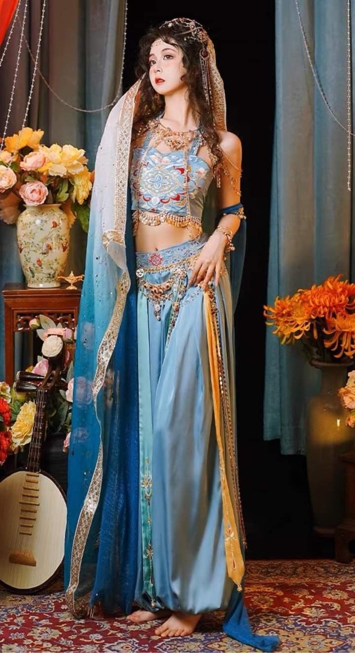 Embracing Traditional Elegance:The Cheongsam-Inspired New Chinese Style Two-Piece Set Embracing Traditional Elegance:The Cheongsam-Inspired New Chinese Style Two-Piece Set