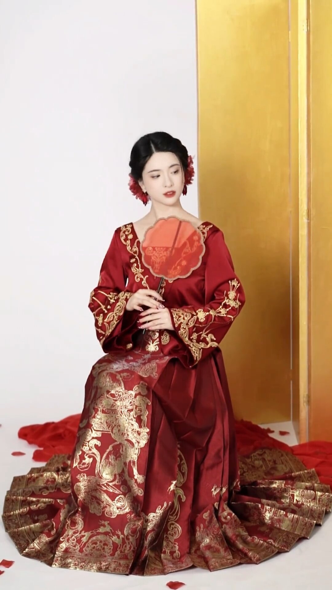 Childrens Daily Fashion:The Evolution of Traditional Hanfu into Modernized Comfort Childrens Daily Fashion:The Evolution of Traditional Hanfu into Modernized Comfort