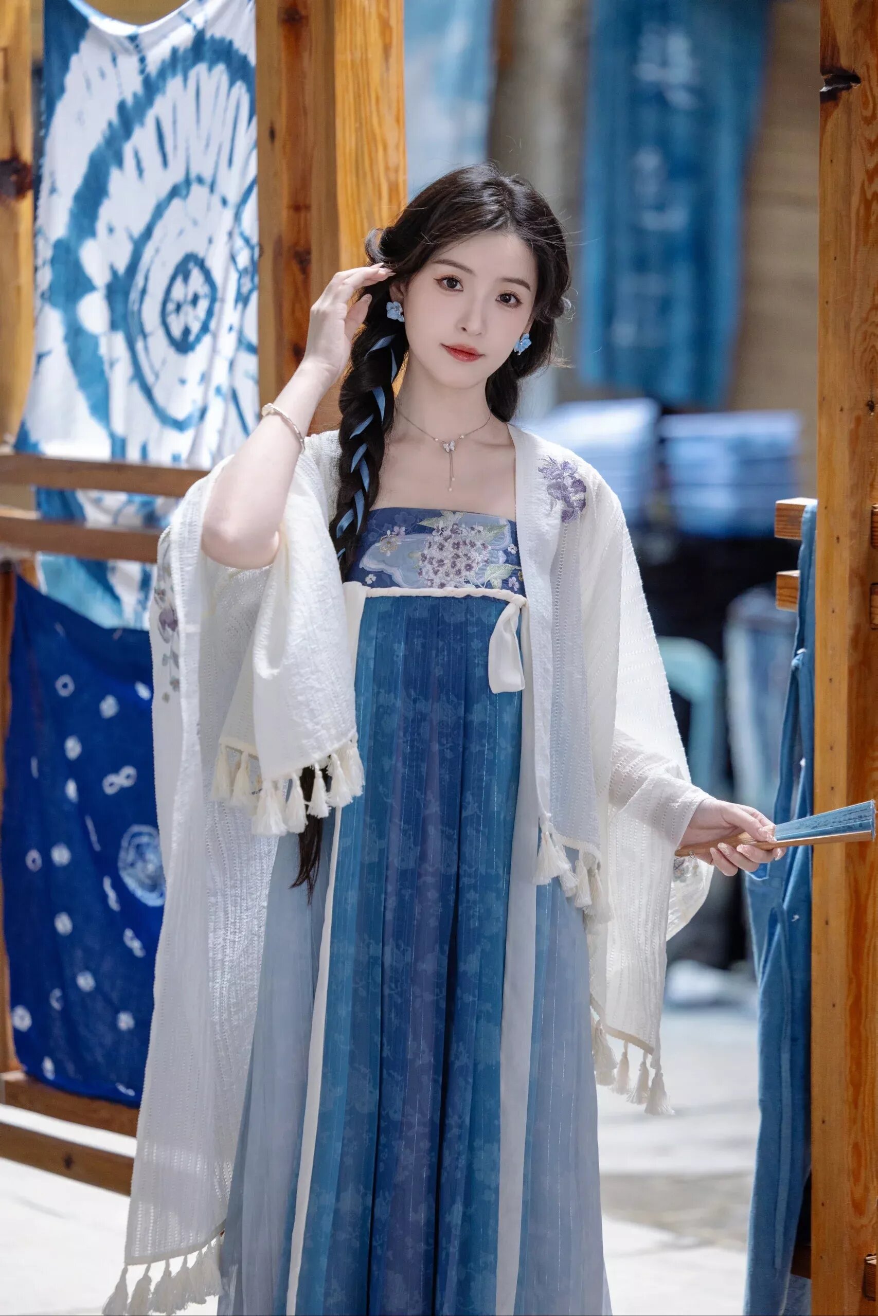 The Bride in Ming-Style Hanfu:A Journey Through Traditional Elegance The Bride in Ming-Style Hanfu:A Journey Through Traditional Elegance