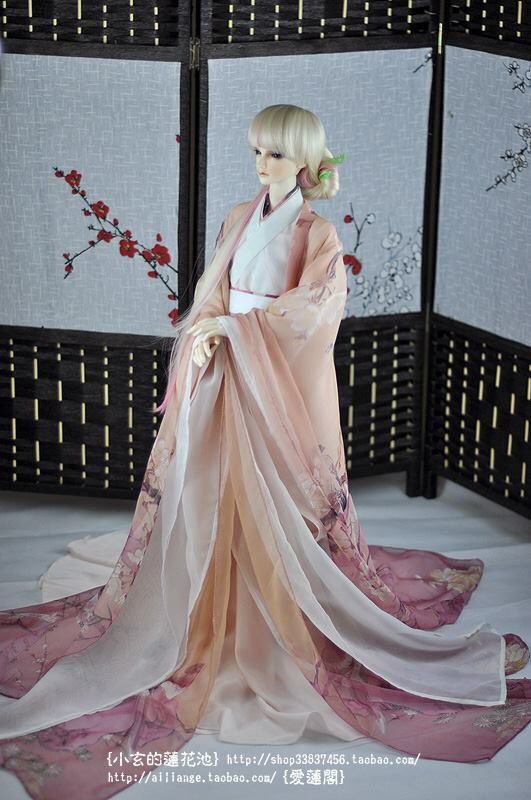 A Complete Guide to Traditional Hanfu Headdress for Women:Unveiling the Splendor of Hanfu Headwear A Complete Guide to Traditional Hanfu Headdress for Women:Unveiling the Splendor of Hanfu Headwear