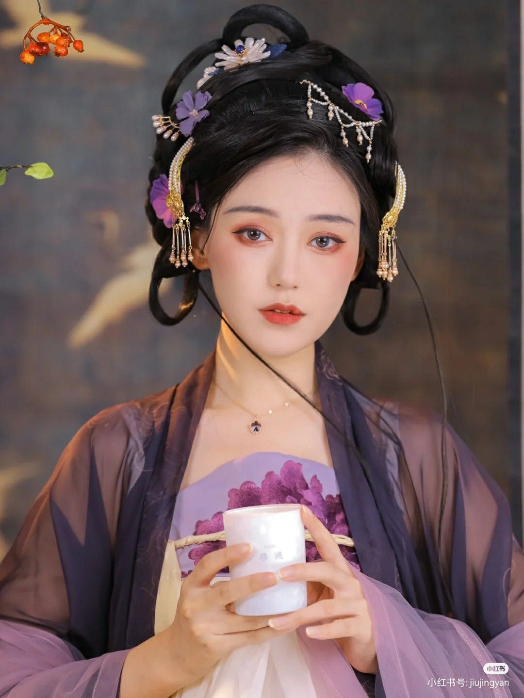 Reinventing the Hanfu Style:The Evolution of the Hanfu Strappy Dress Reinventing the Hanfu Style:The Evolution of the Hanfu Strappy Dress