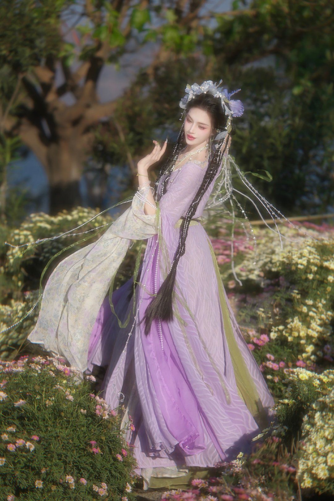 Tang-Style Hanfu for Women in Summer:A Blend of Tradition and Comfort